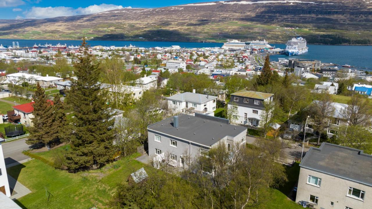 Guesthouse Akureyri - Apartments Near Down Town Exterior photo